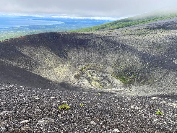 Вулкан Тятя на острове Кунашир