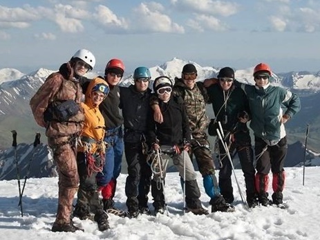 Восхождение на пик Иссык-Ата