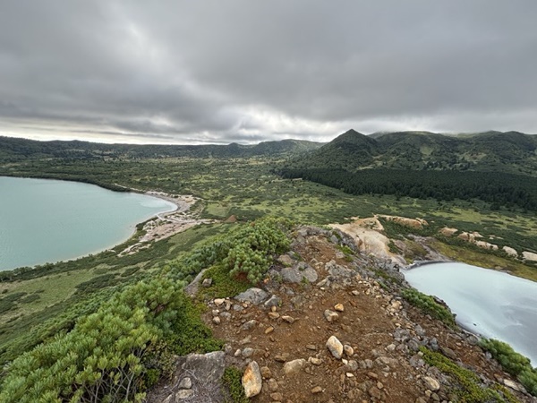 Озера Горячее и Кипящее на Кунашире