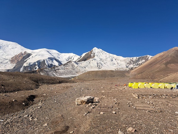 Восхождение на пик Ленина