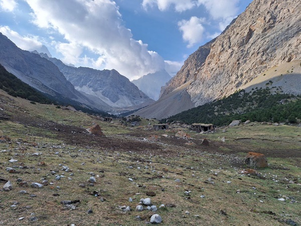 Туркестанский хребет