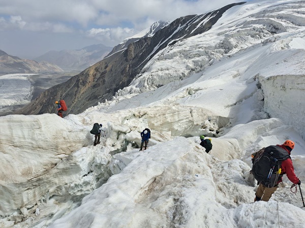 Восхождение на пик Ленина