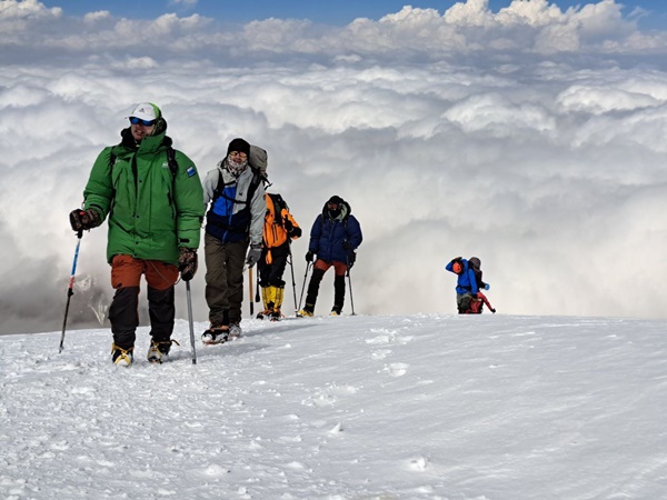 Акклиматизационное восхождение на пик Юхина