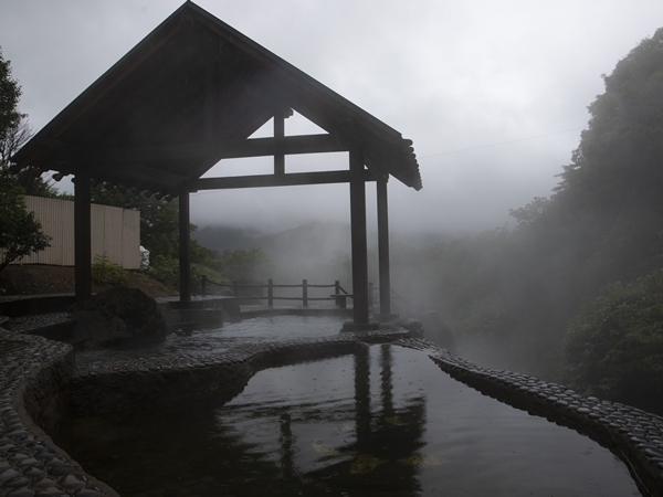 Кипящие вулканические озёра