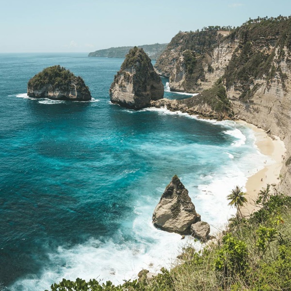 остров Нуса-Пенида