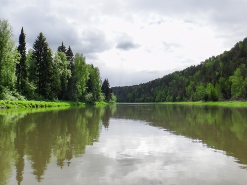 Сплав по Сылве с посещением «Молебской аномальной зоны»